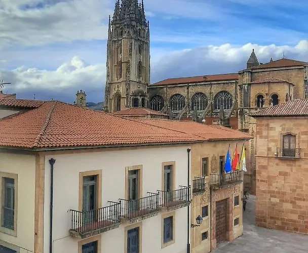 Wamba - La Catedral Apartment